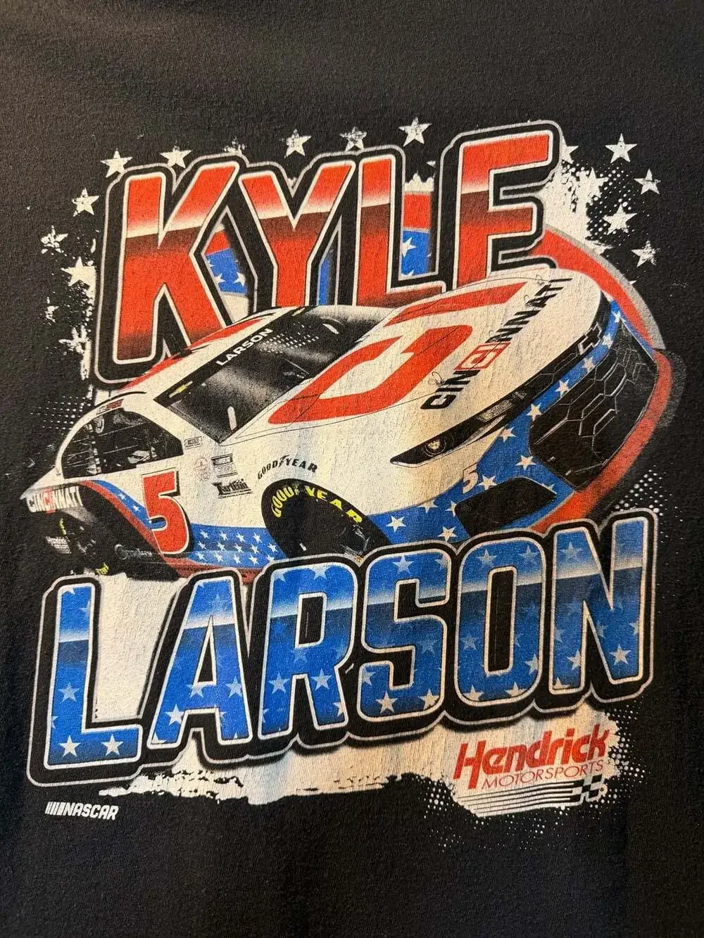 Hendrick Motorsports Kyle Larson 5 NASCAR Graphic T-Shirt 3XL